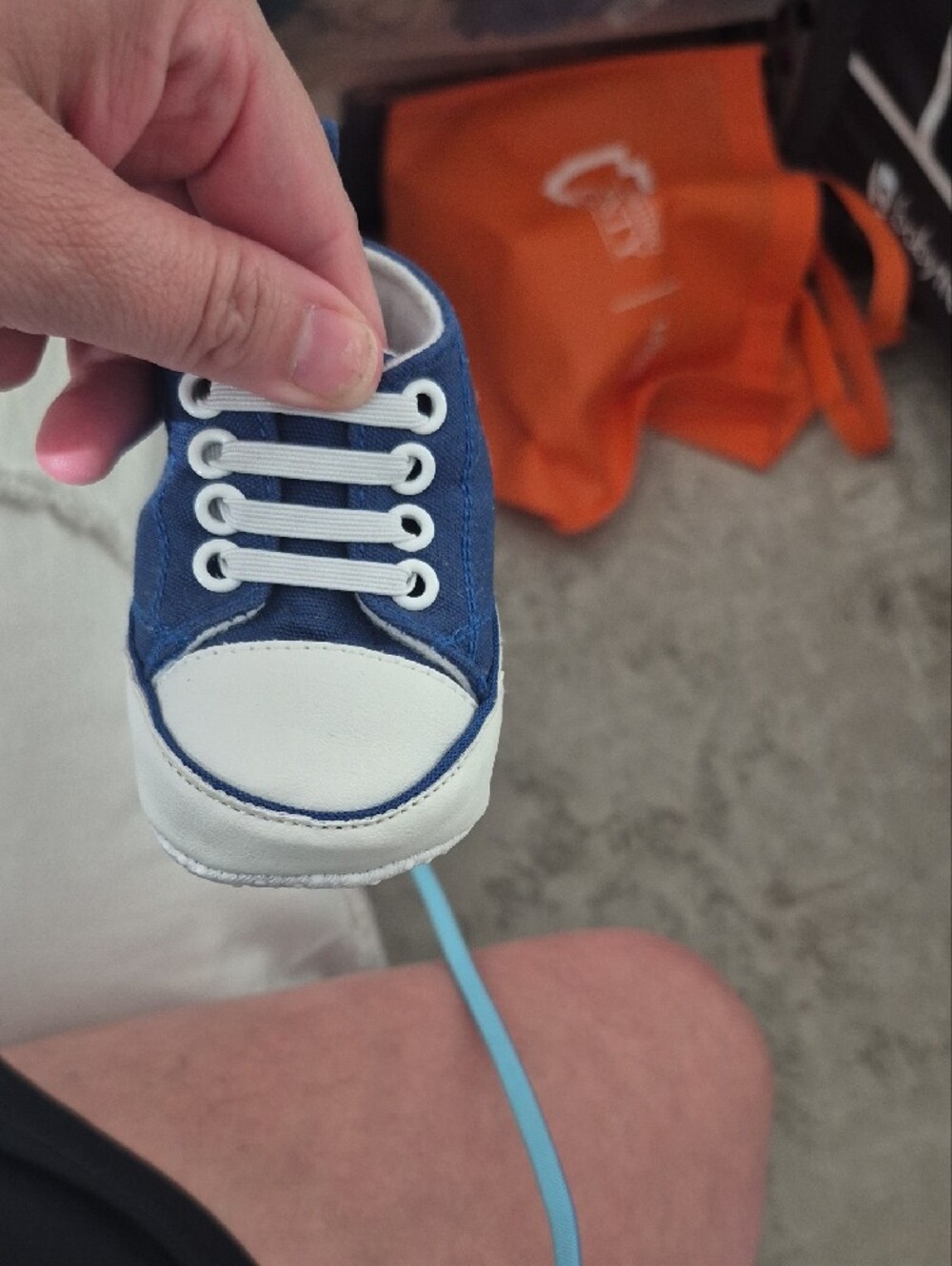 Fanatics Blue LA Dodger Canvas Baby Sneakers with White Accents - Picture 4 of 6
